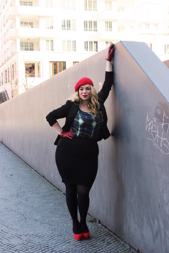 Caterina-Outift-look-Outift-Plussize-Curvy-Berlin-megabambi-styling