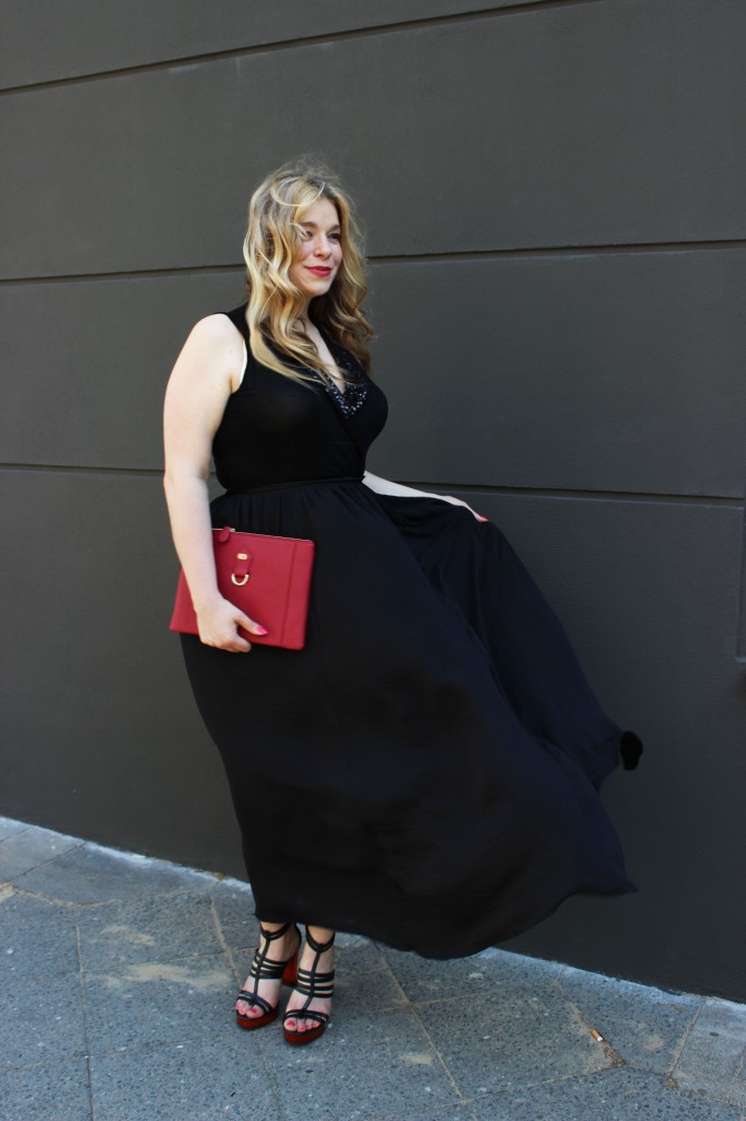 megabambi-caterina-Blog-Pogorzelski-Plussize-Outift-Moderatorin-curvy