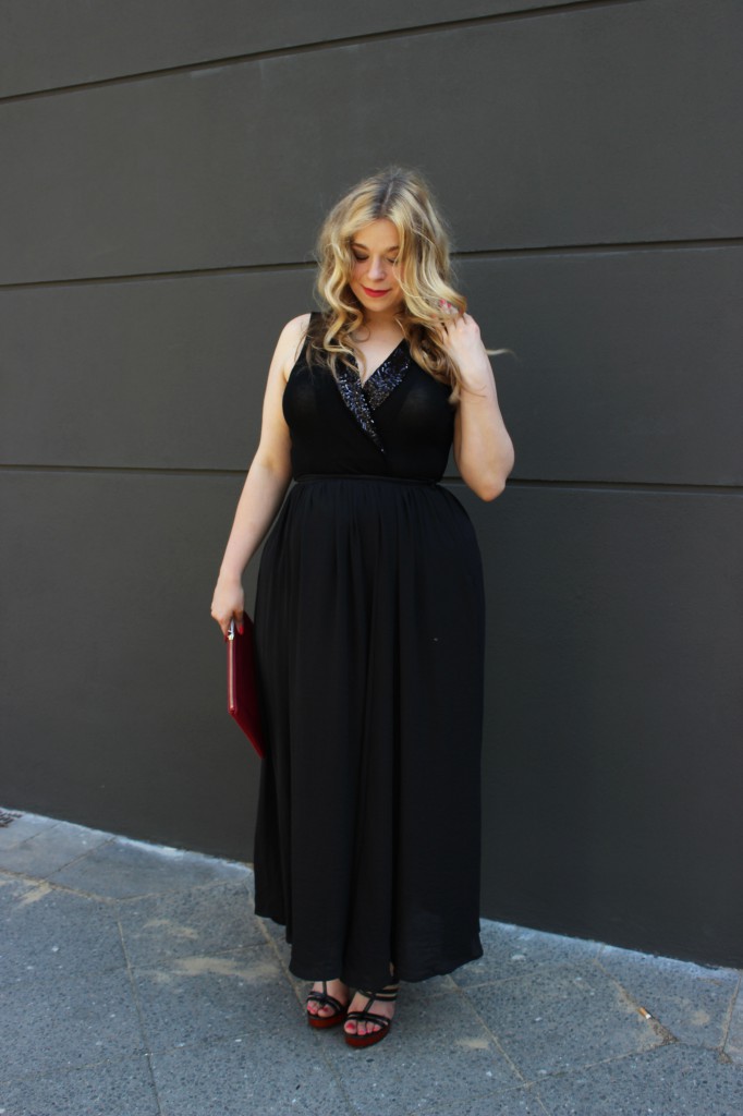 megabambi-caterina-Blog-Pogorzelski-Plussize-Outift-Moderatorin-curvy