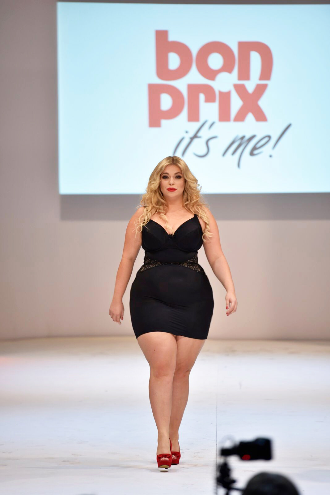 Plus Size Modeln And Moderation Meine Tipps Megabambi